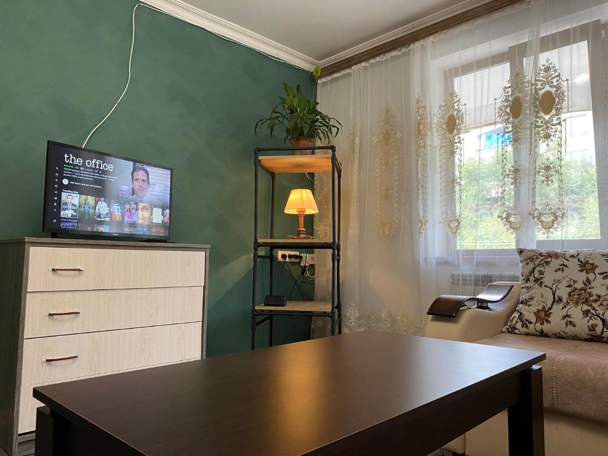 Lovely 2-Bedroom Apartment Near Ayb School Dilijan Exterior photo
